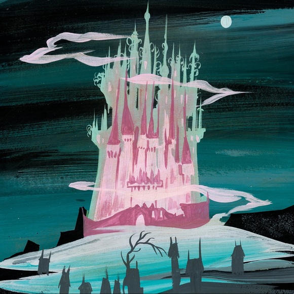 Meet your Posher, Caroline - Picture 1 of 1